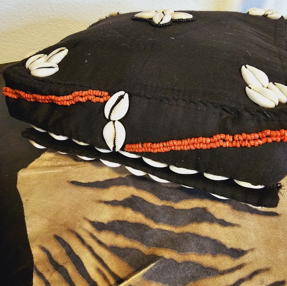 GHANA Handmade Cowrie Shell Red Beaded Canvas Handbag Vintage - Picture 4 of 5